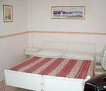 Hotel Kennedy Милан Италия